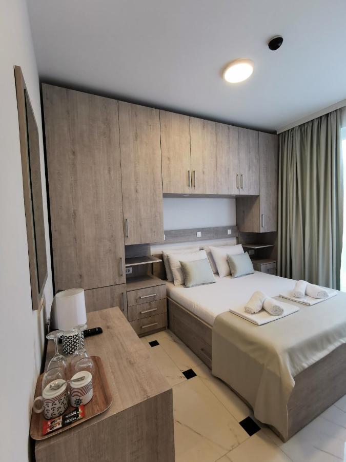 Hotel Montenino バール エクステリア 写真